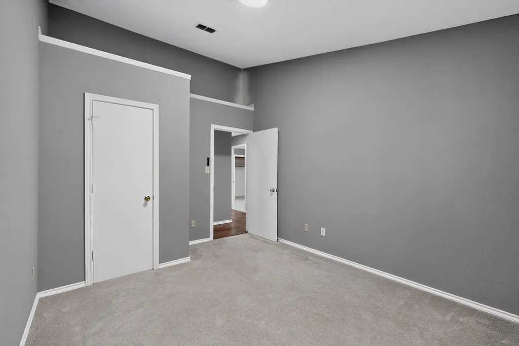 4902 Van Ness Street Garland TX 75043