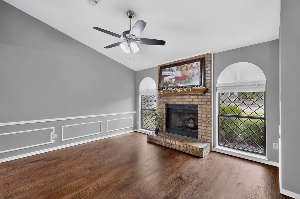 4902 Van Ness Street Garland TX 75043