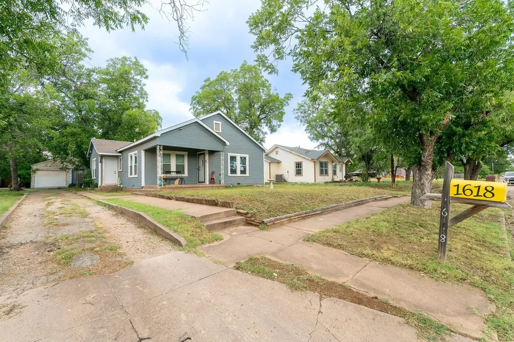1618 Chestnut Street Abilene TX 79602