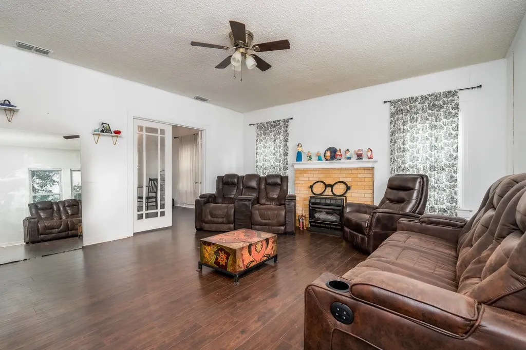 1618 Chestnut Street Abilene TX 79602