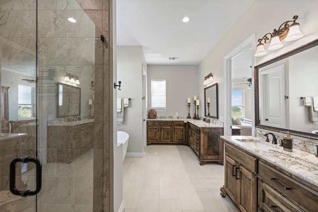 511 Alsdorf Road Ennis TX 75119