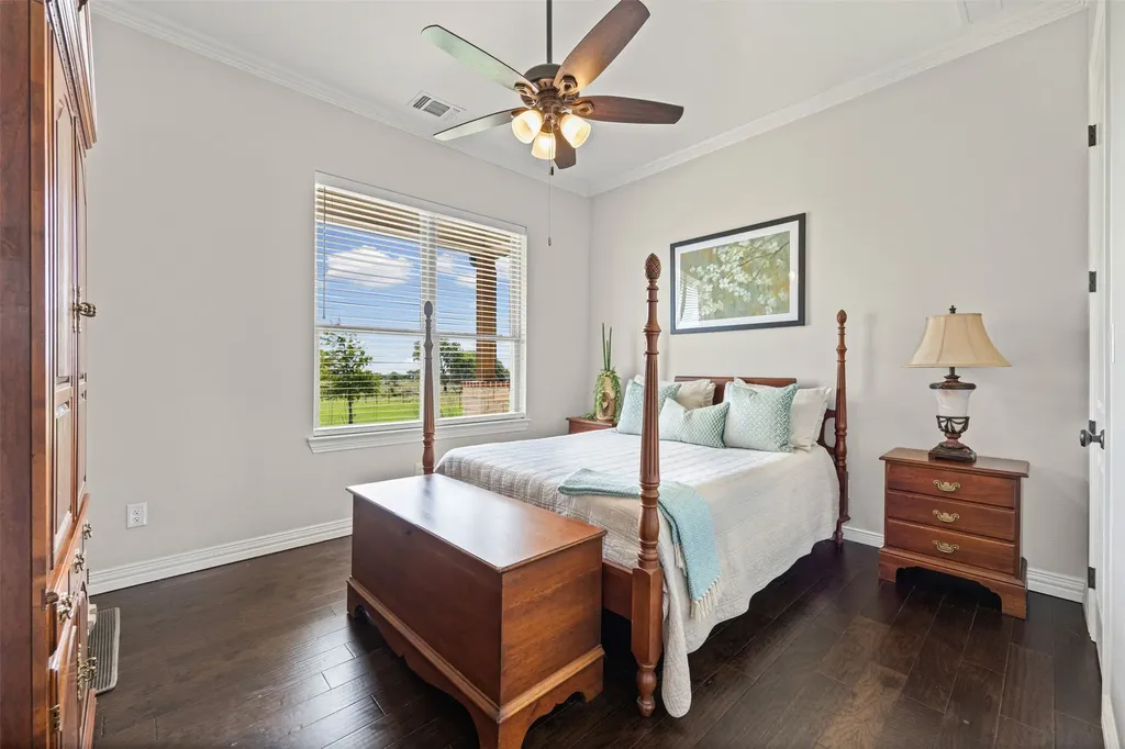 511 Alsdorf Road Ennis TX 75119