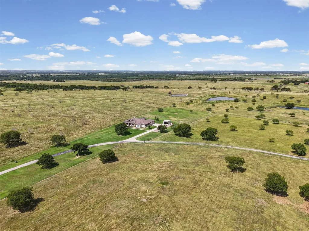 511 Alsdorf Road Ennis TX 75119