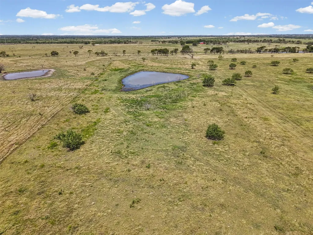 511 Alsdorf Road Ennis TX 75119