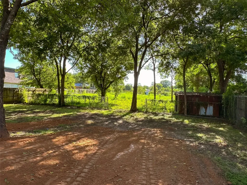 403 N Gaither Street Glen Rose TX 76043