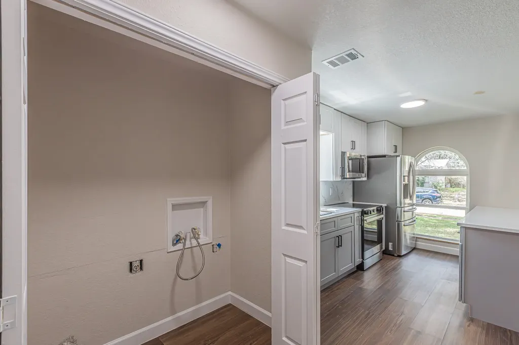 1214 Winterwood Drive Lewisville TX 75067