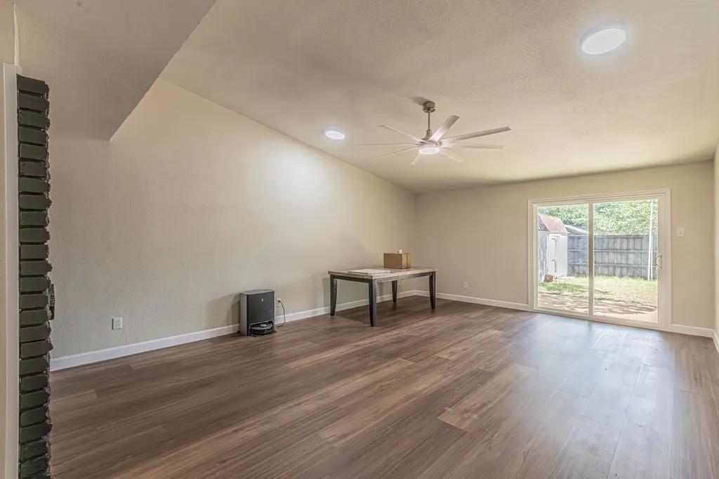1214 Winterwood Drive Lewisville TX 75067