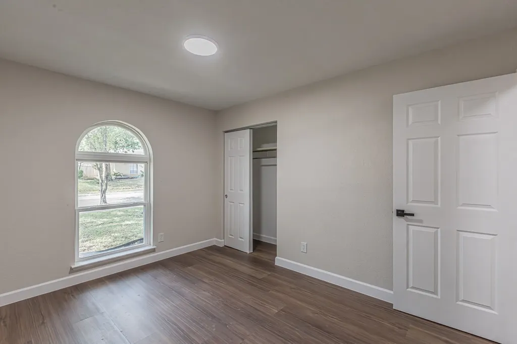1214 Winterwood Drive Lewisville TX 75067