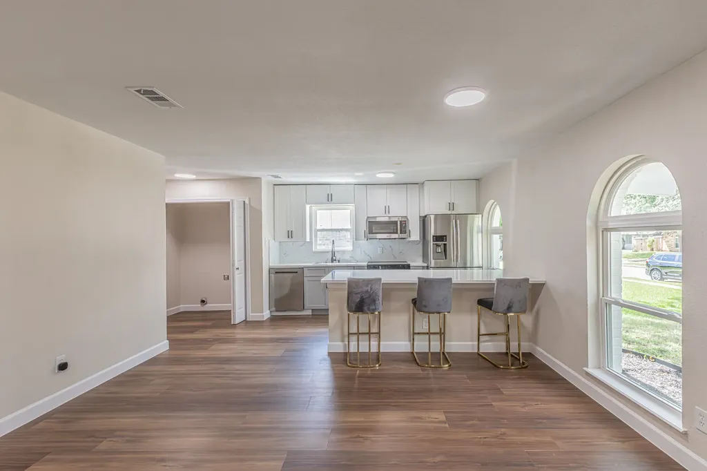 1214 Winterwood Drive Lewisville TX 75067