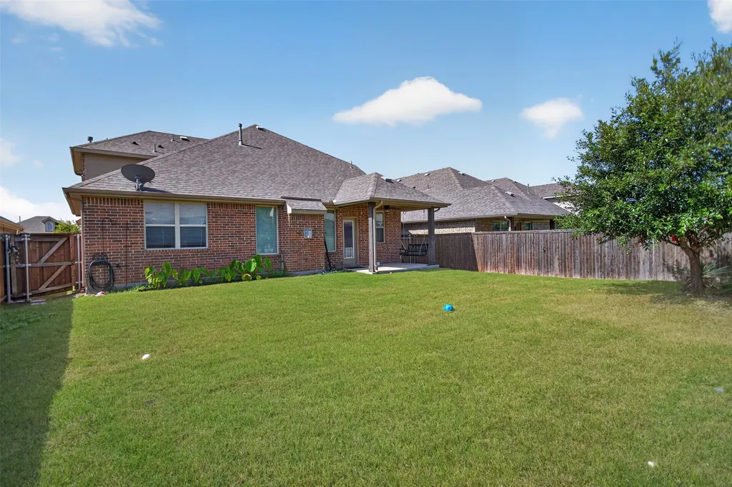 2066 Avondown Road Forney TX 75126