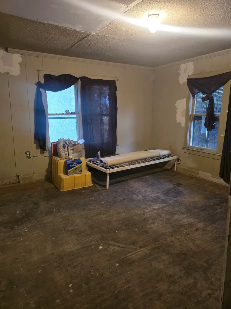 1303 Wesley Street Greenville TX 75401
