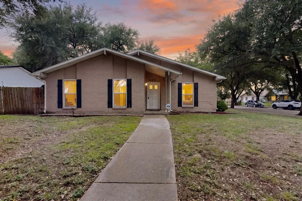 433 Solitude Drive Garland TX 75043