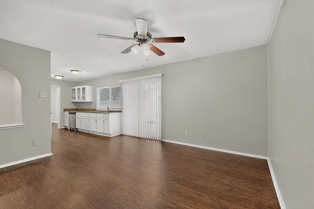 433 Solitude Drive Garland TX 75043