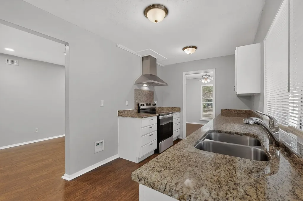 433 Solitude Drive Garland TX 75043