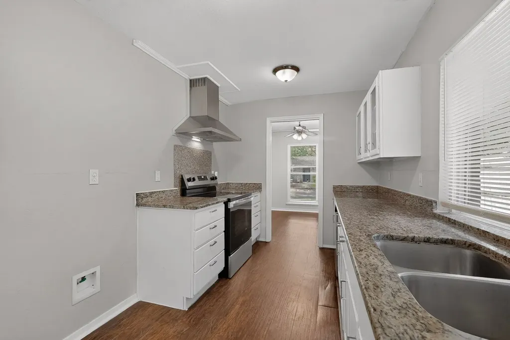 433 Solitude Drive Garland TX 75043