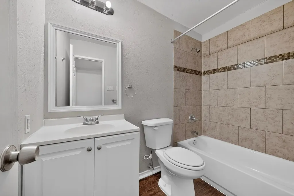 433 Solitude Drive Garland TX 75043