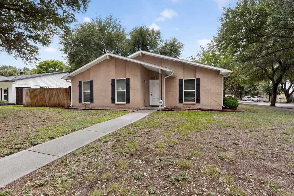 433 Solitude Drive Garland TX 75043