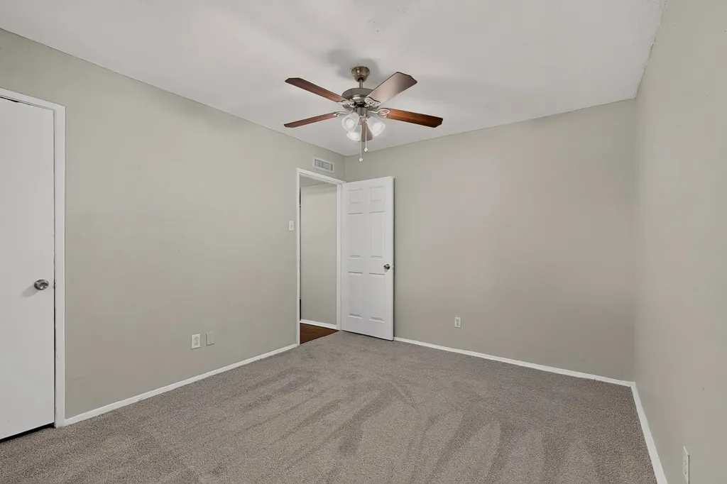 433 Solitude Drive Garland TX 75043