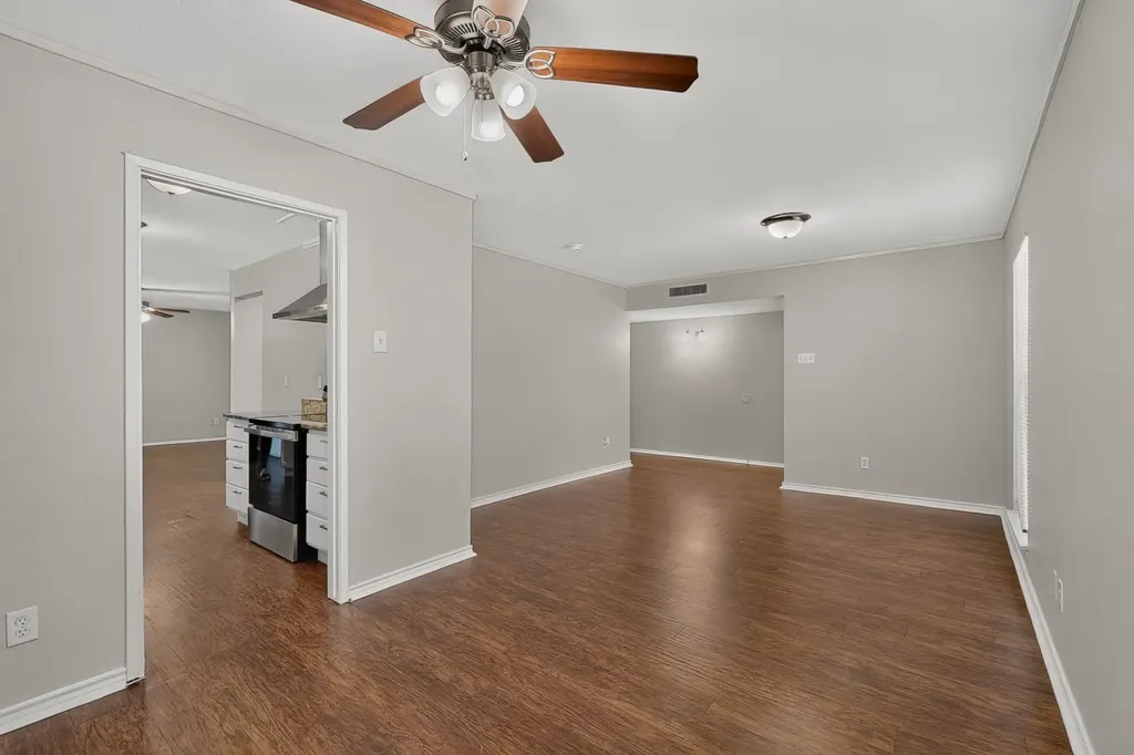 433 Solitude Drive Garland TX 75043