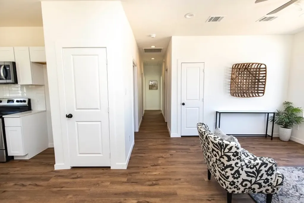 804 Walnut Street Honey Grove TX 75446
