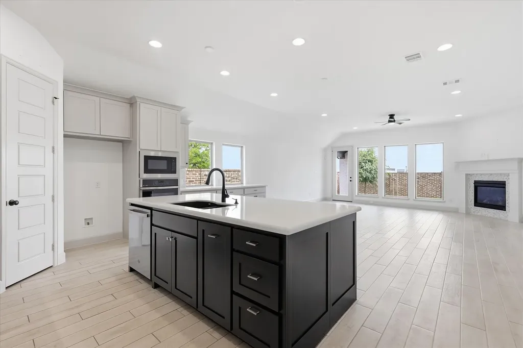 787 Cedarwood Court Haslet TX 76052