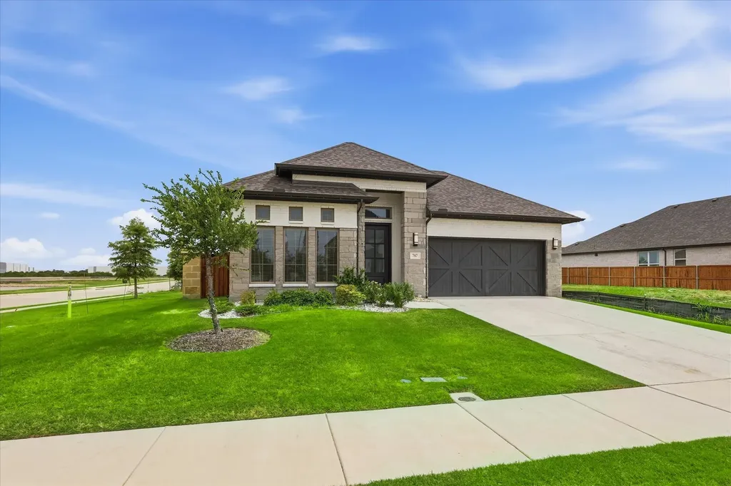 787 Cedarwood Court Haslet TX 76052