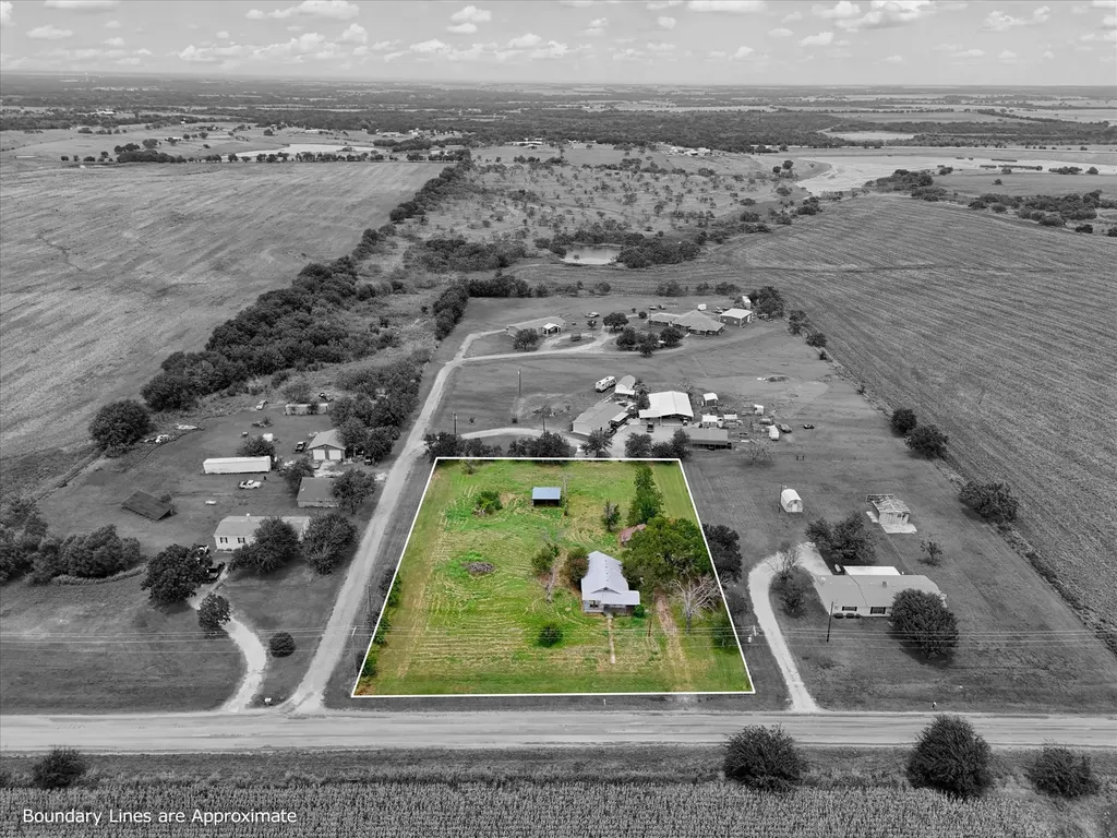 10847 Elk Road Axtell TX 76624