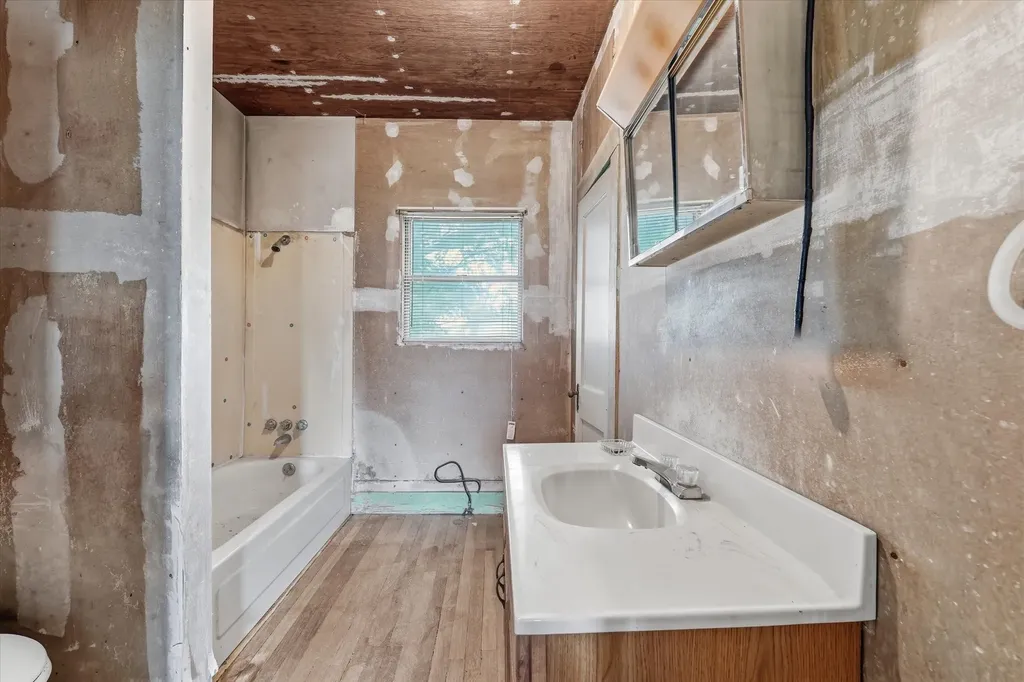 10847 Elk Road Axtell TX 76624