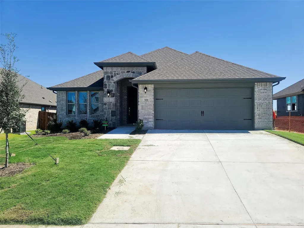 321 Ranch Road Justin TX 76247