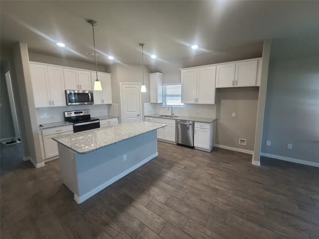 321 Ranch Road Justin TX 76247