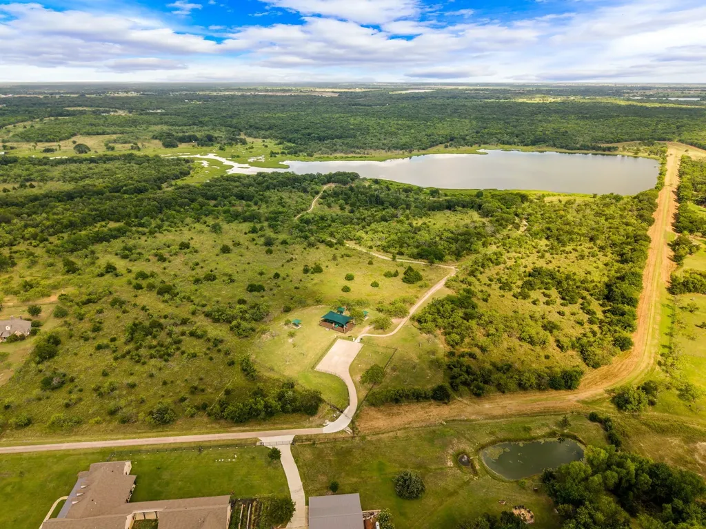 405 Wilderness Trail Royse City TX 75189