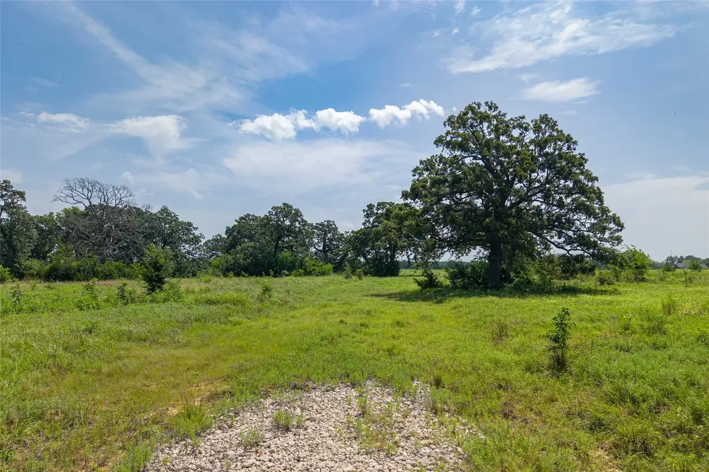7414 Cr 2610 Bonham TX 75418