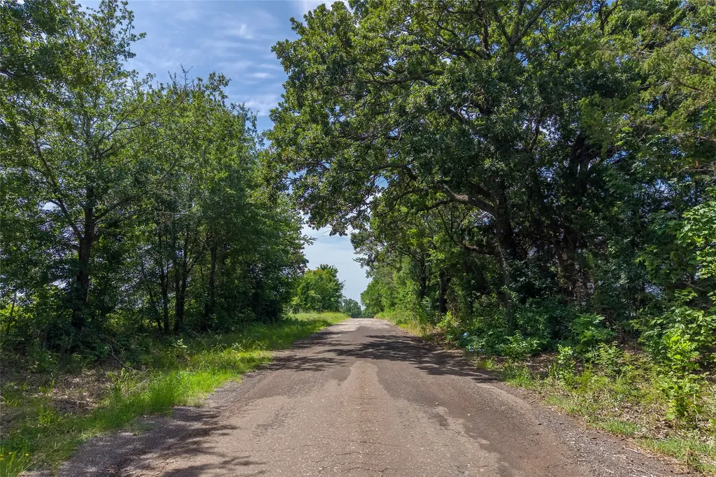 7414 Cr 2610 Bonham TX 75418
