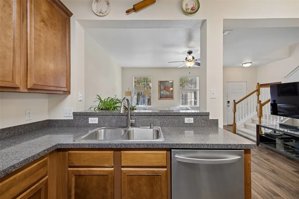 4066 Kyndra Circle Richardson TX 75082
