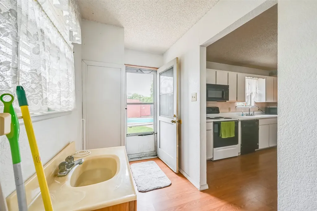 3629 Lucy Trimble Road Burleson TX 76028