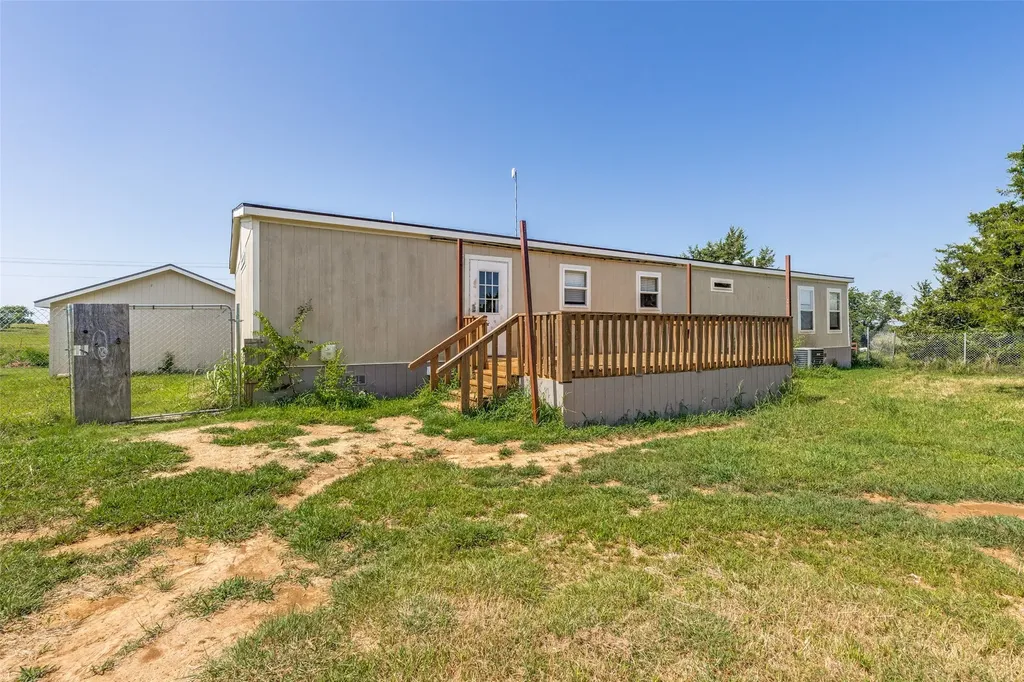 4445 County Road 136 Whitesboro TX 76273