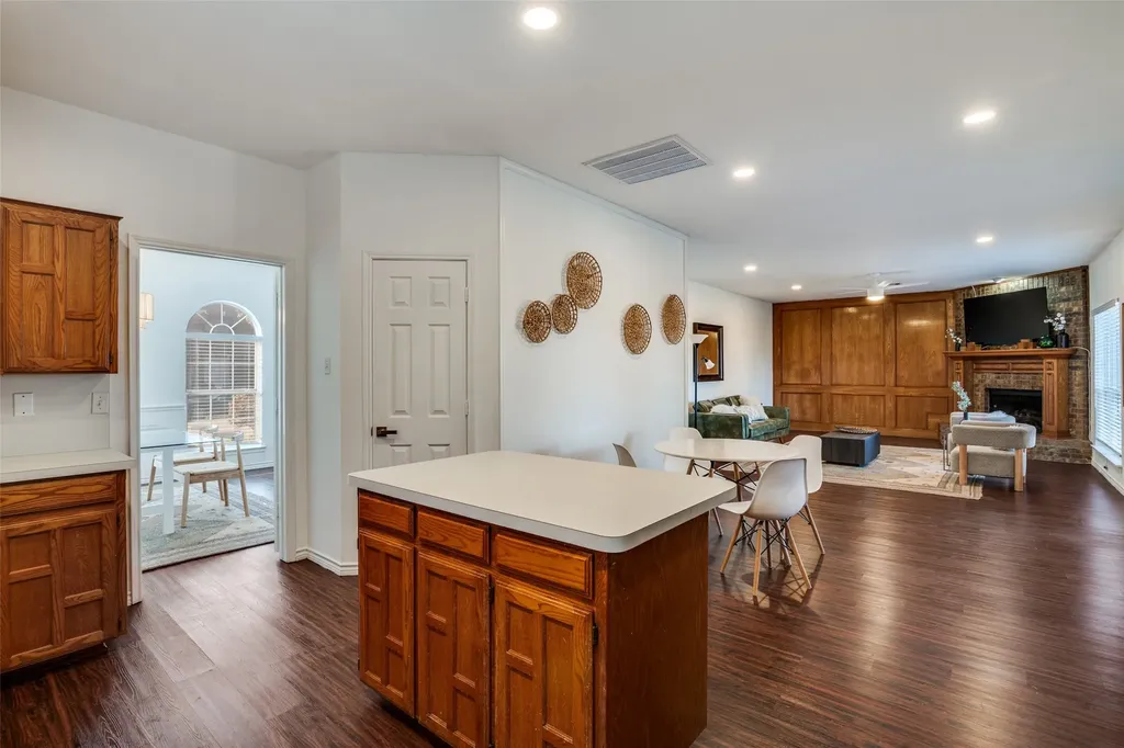 6814 Silver Lake Drive Rowlett TX 75089
