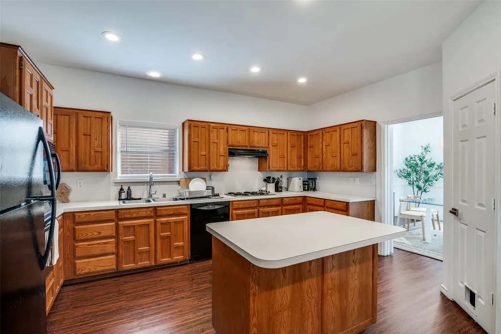 6814 Silver Lake Drive Rowlett TX 75089