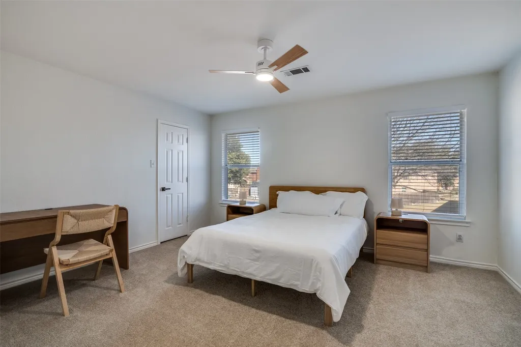 6814 Silver Lake Drive Rowlett TX 75089