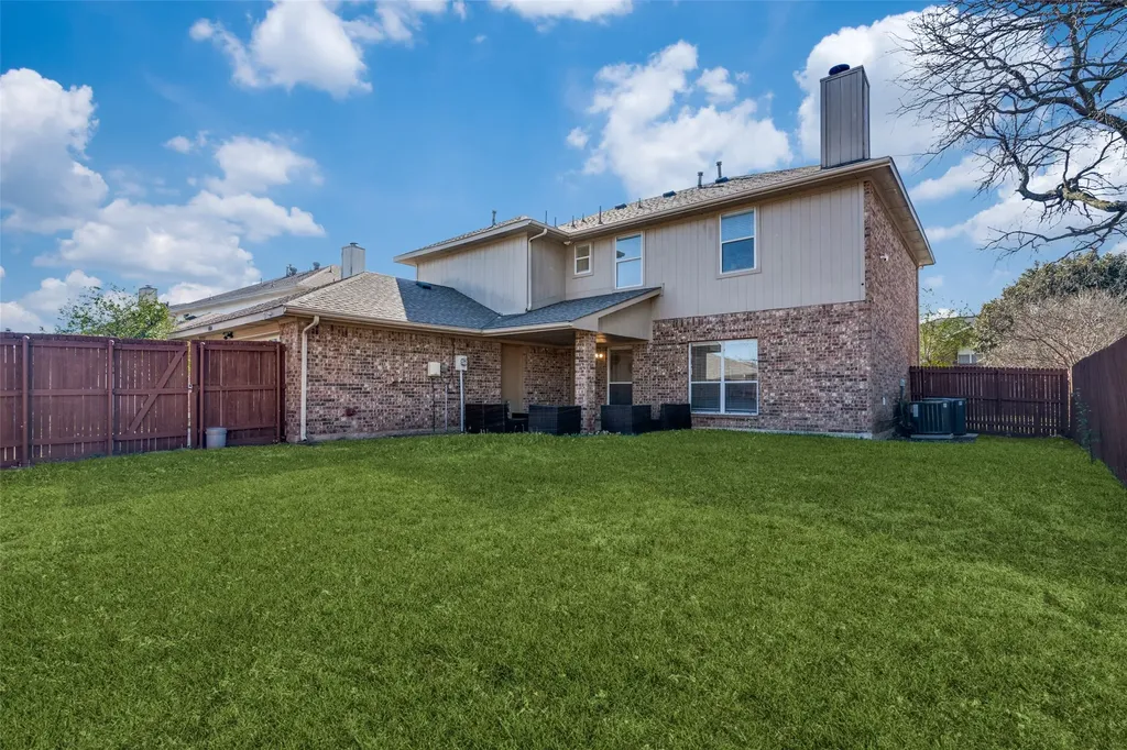 6814 Silver Lake Drive Rowlett TX 75089