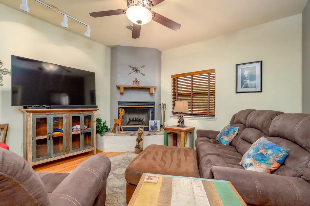 141 Pennington Street Buffalo Gap TX 79508