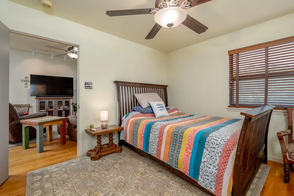 141 Pennington Street Buffalo Gap TX 79508