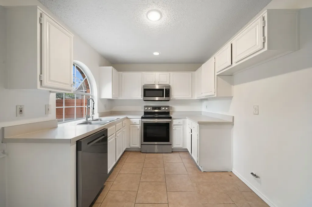 1414 Dudley Drive Carrollton TX 75007