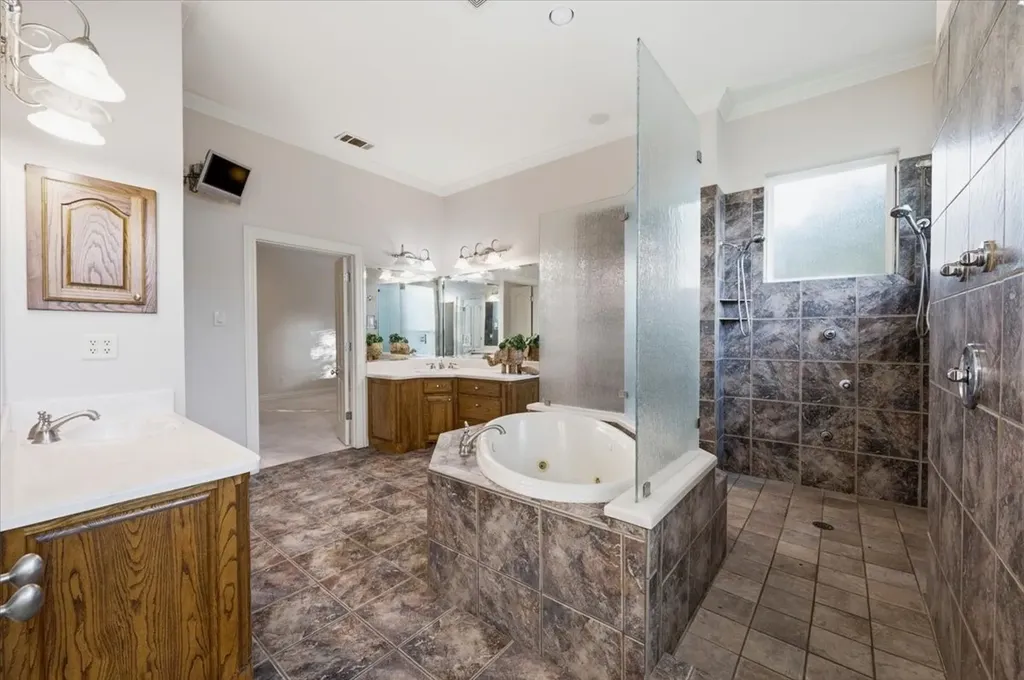 2643 Creekwood Drive Cedar Hill TX 75104