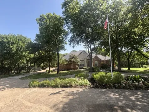 2643 Creekwood Drive Cedar Hill TX 75104