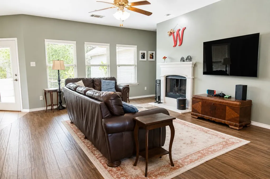 1209 Lost Valley Drive Royse City TX 75189