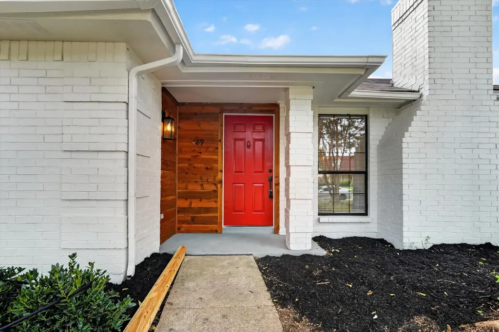 489 Weaver Street Cedar Hill TX 75104