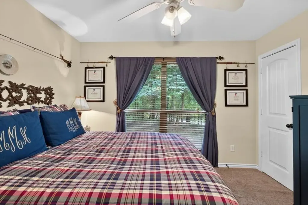 18706 Quiet Anchor Lane Flint TX 75762
