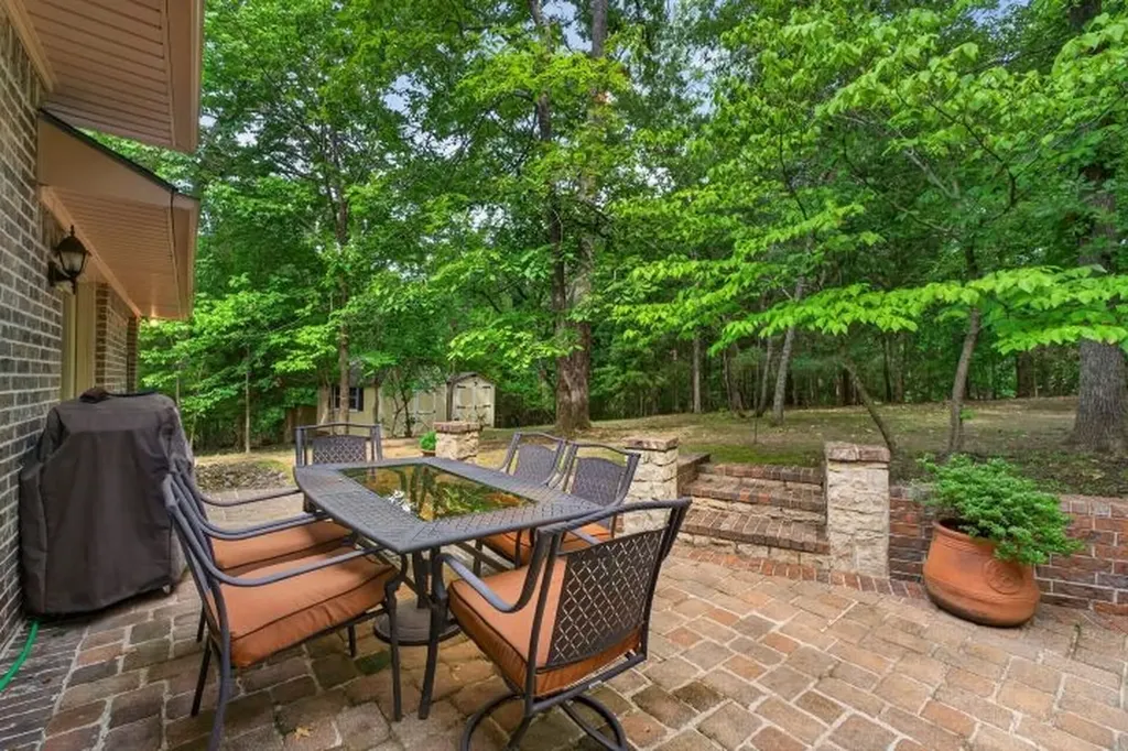 18706 Quiet Anchor Lane Flint TX 75762