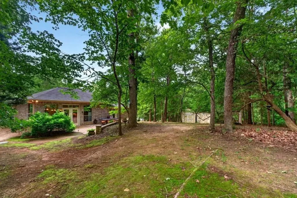 18706 Quiet Anchor Lane Flint TX 75762